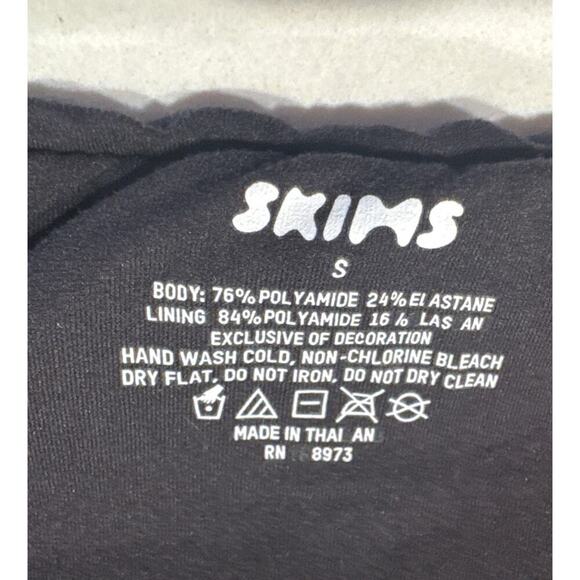 Skims Black Bandeau Strapless Bra Womens Size Small Comfy - Picture 4 of 4